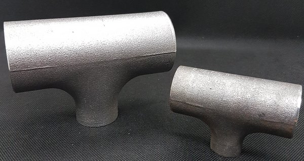 114,3 / 76,1 mm, Werkstoff:  Stahl 35.8I, Schweiß T-Stück reduziert